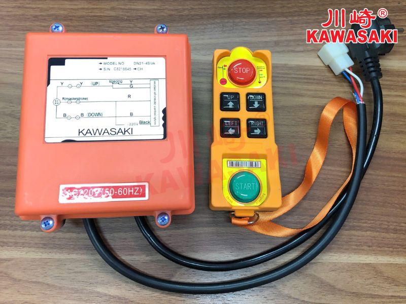 Bộ điều khiển từ xa cho tời điện di chuyển CQ