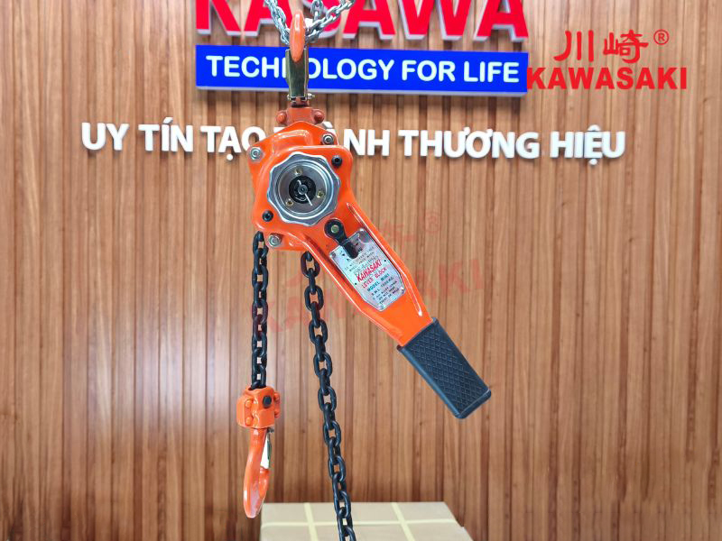 Pa lăng xích lắc tay 1 tấn tiêu chuẩn VA Kawasaki