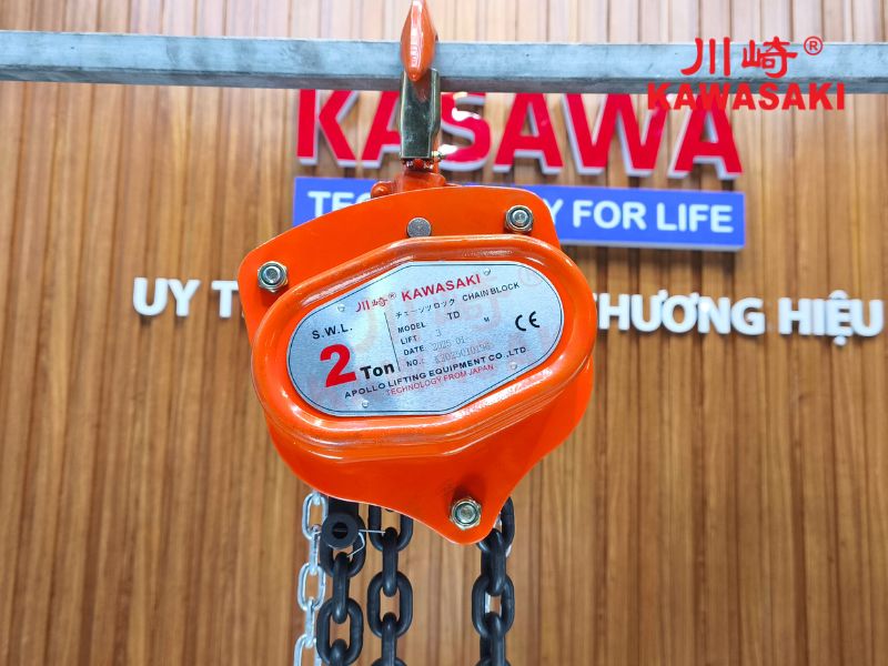 Pa lăng xích kéo tay 2 tấn 3m Kawasaki