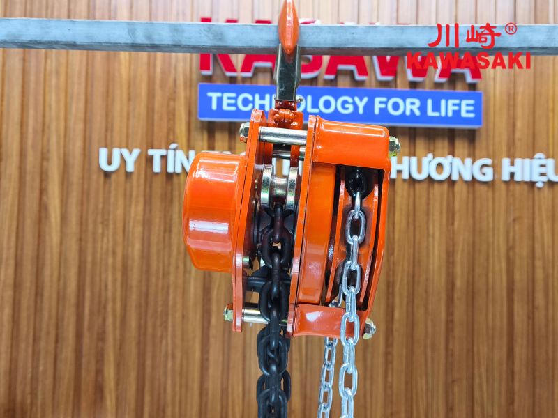 Cấu tạo con lăn xích