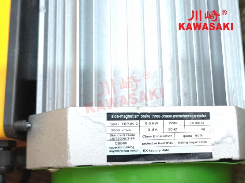 Sử dụng đúng điện áp 220V