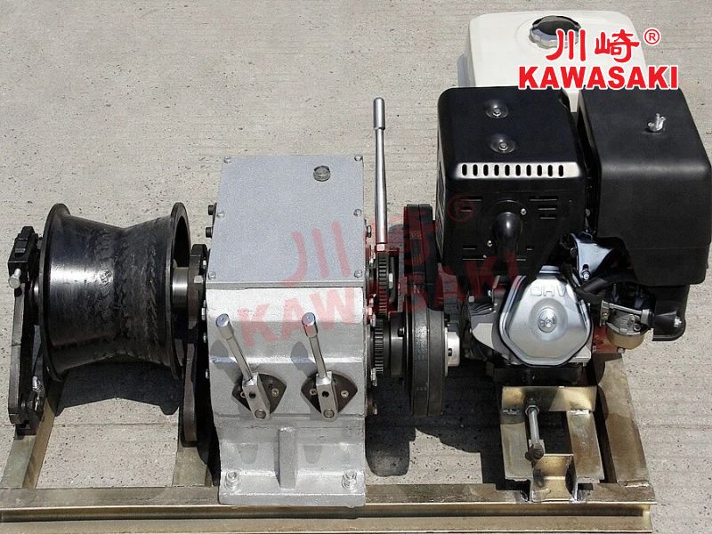 Máy tời đất sử dụng động cơ xăng